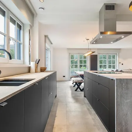 Big Modern And Bright Near Coast Koksijde